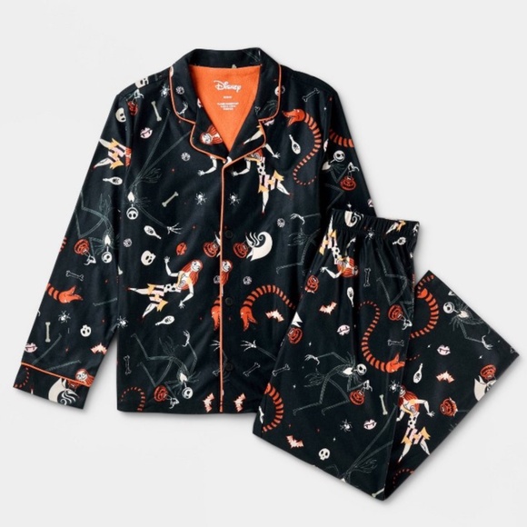 NEW Kids The Nightmare Before Christmas Halloween Matching Pajamas Disney Size 5 - Picture 1 of 6
